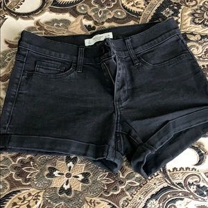 Black Abercrombie shorts